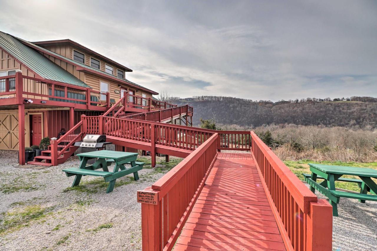 Cheery Pet-Friendly Studio With Shared Fire Pit Mountain View Kültér fotó